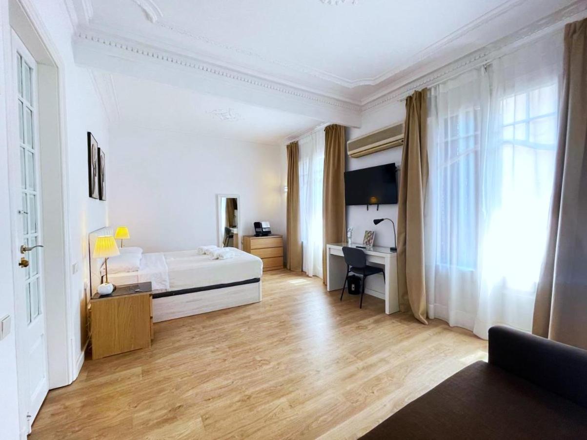 Flor Habitaciones Barselona Dış mekan fotoğraf